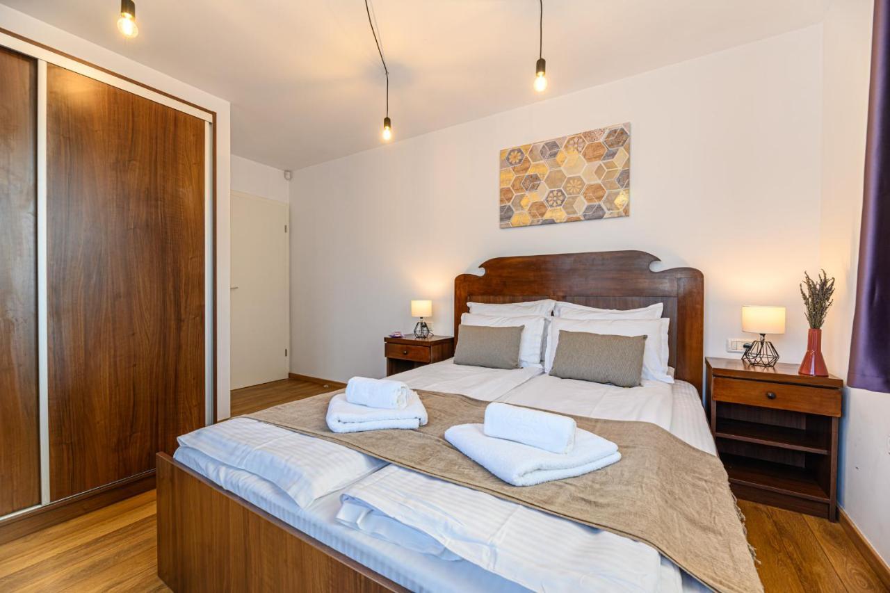Sun Villas Accommodation Brassó Kültér fotó