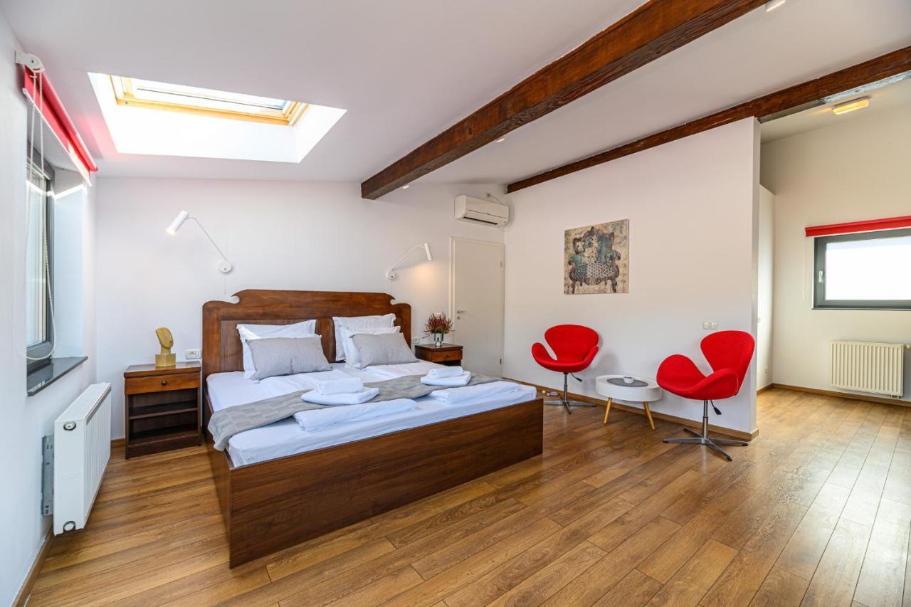 Sun Villas Accommodation Brassó Kültér fotó